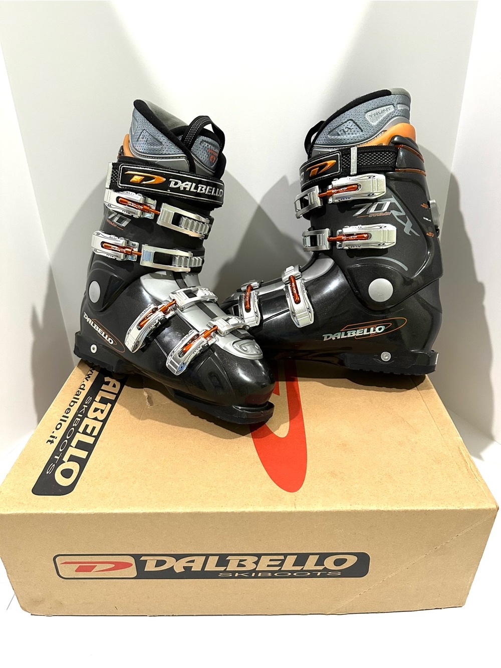 DALBELLO NX 70 black Metallic SKI BOOTS-Flex index 6-8 US 9-Mondo 270 UK 8 EU 42